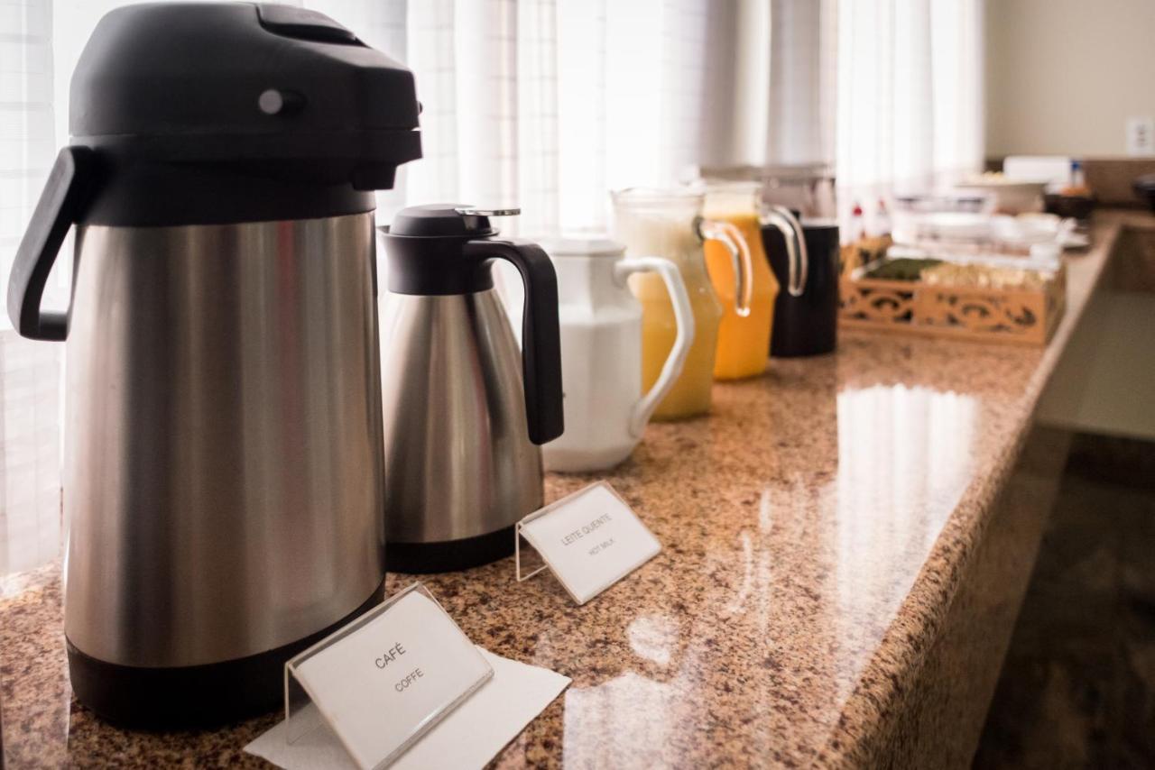 Holambra Garden Hotel Εξωτερικό φωτογραφία Coffee pot