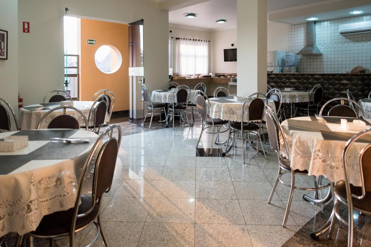 Holambra Garden Hotel Εξωτερικό φωτογραφία The dining room