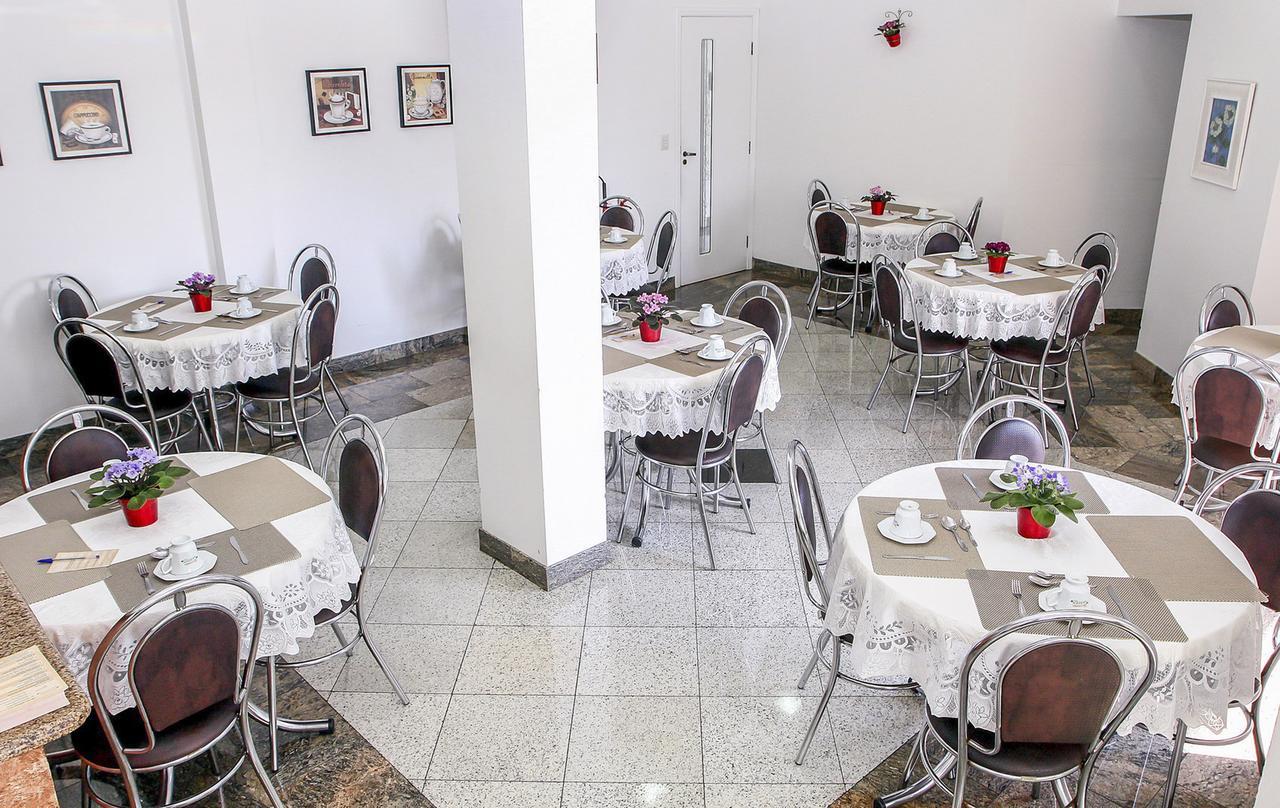 Holambra Garden Hotel Εξωτερικό φωτογραφία The dining room of the hostel